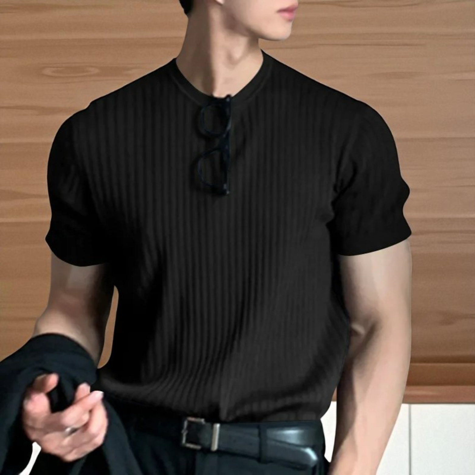 Lightweight Minimalist Style T-Shirt