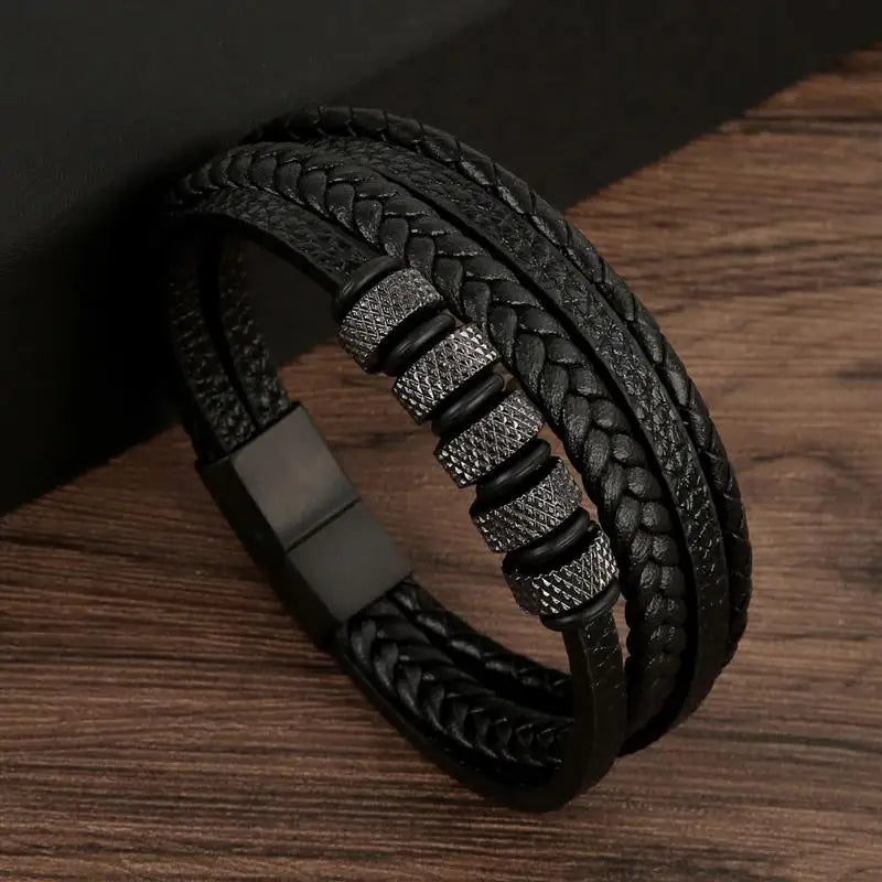 Classic woven leather bracelet