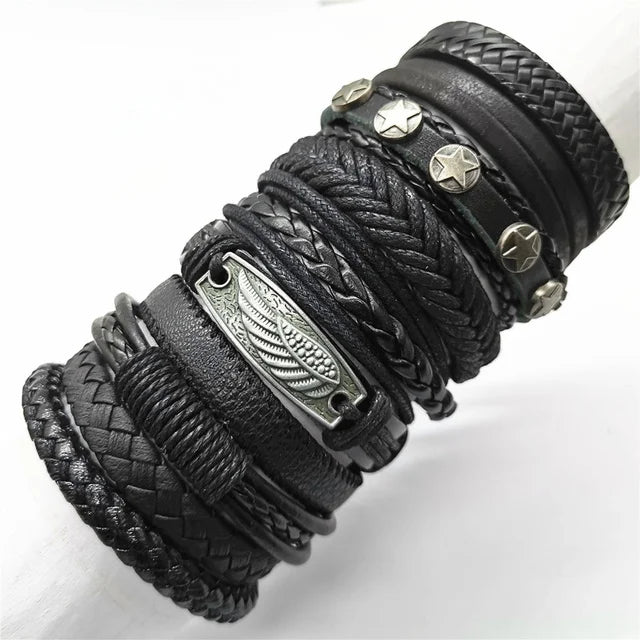 Set of 10 leather bracelets