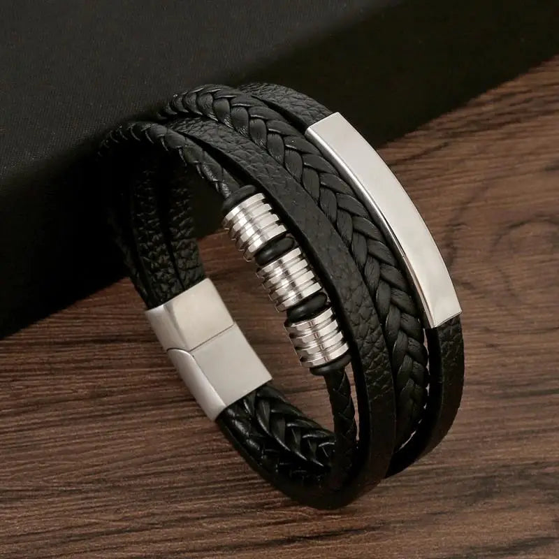 Classic woven leather bracelet