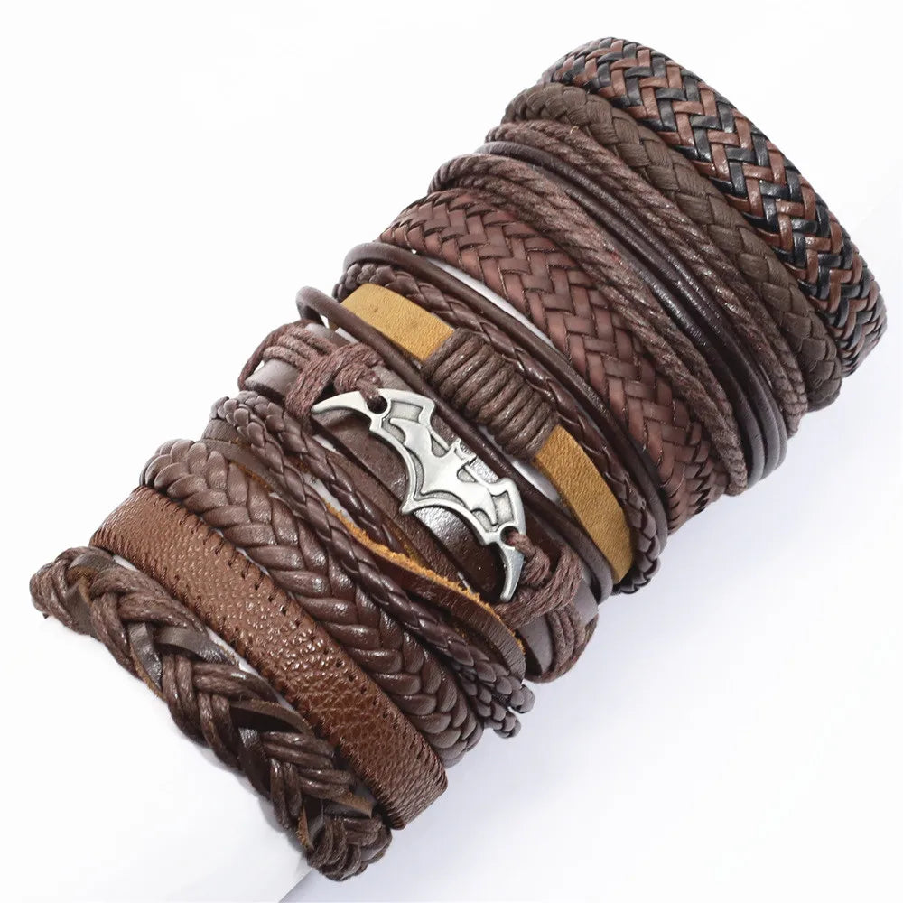 Set of 10 leather bracelets
