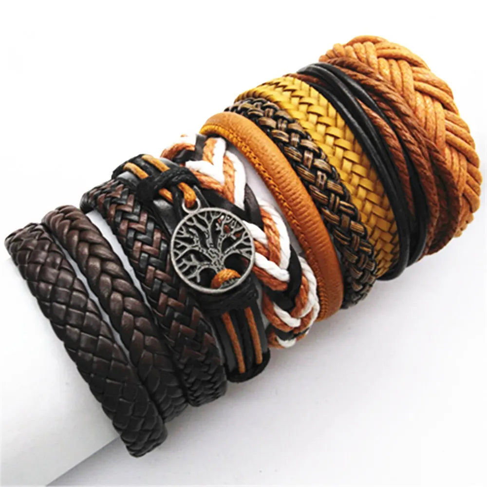 Set of 10 leather bracelets