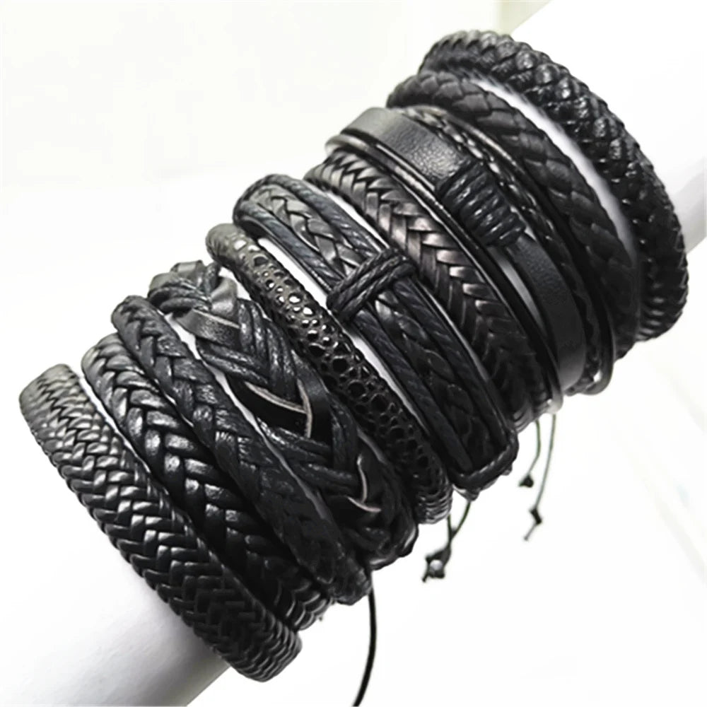Set of 10 leather bracelets