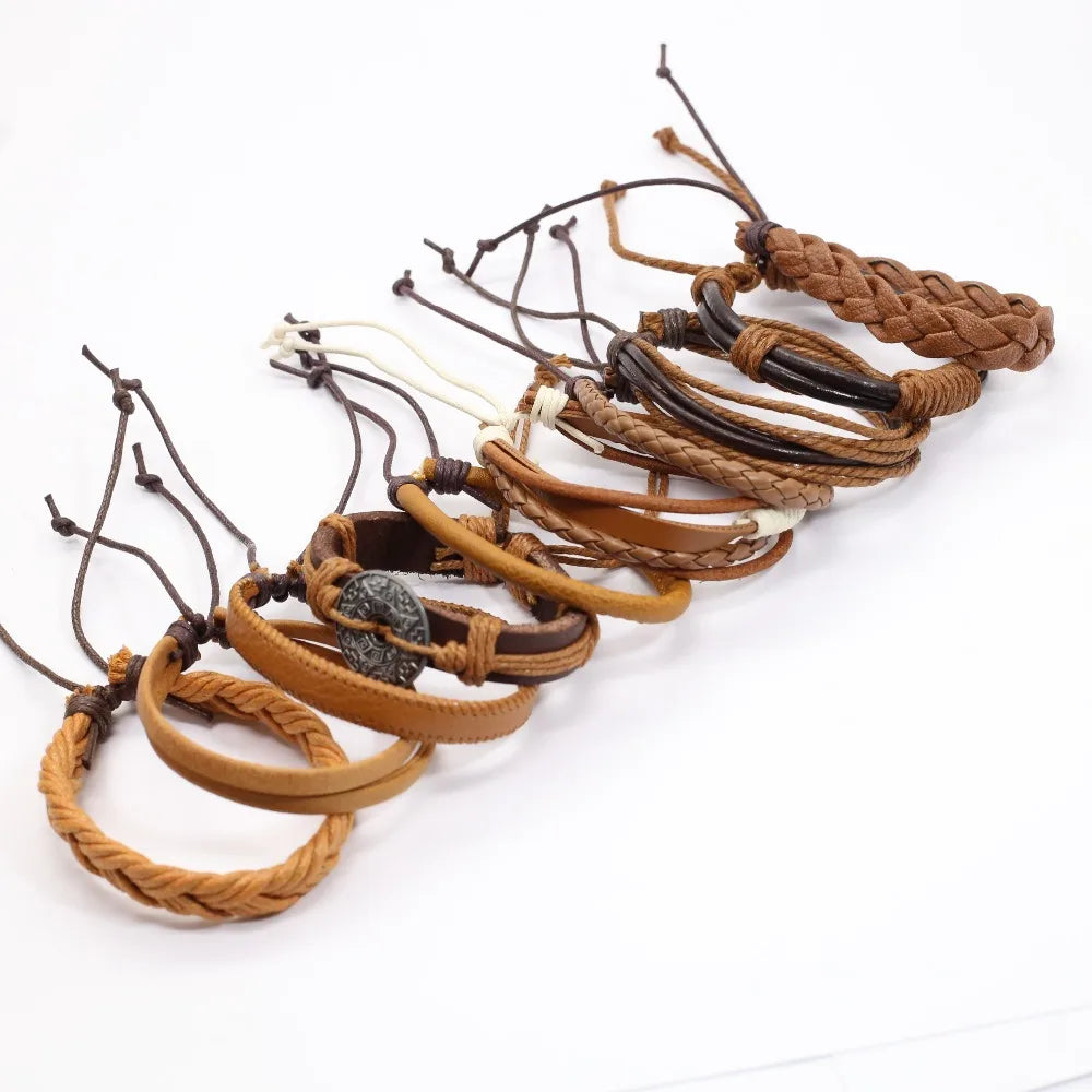 Set of 10 leather bracelets