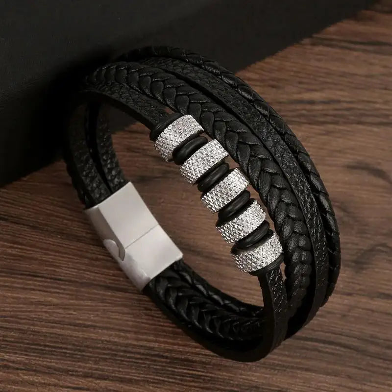 Classic woven leather bracelet