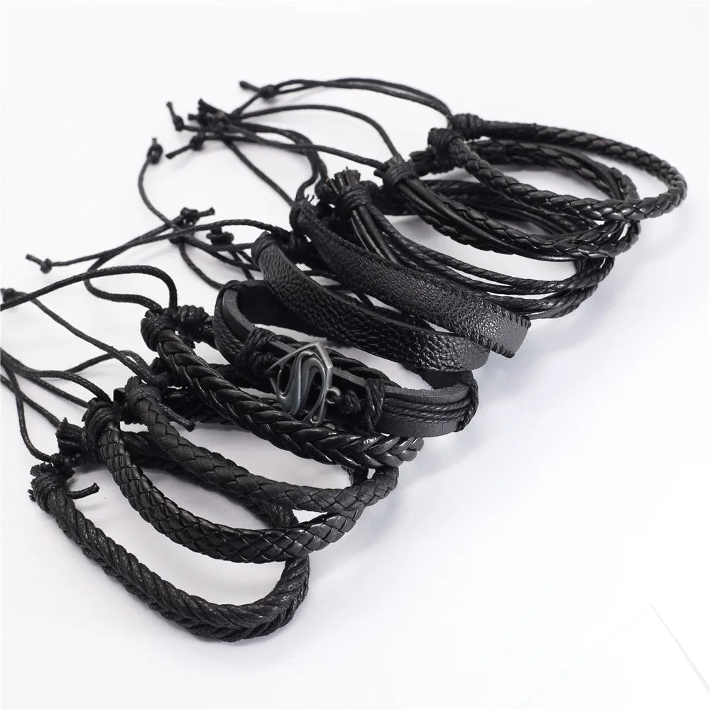 Set of 10 leather bracelets