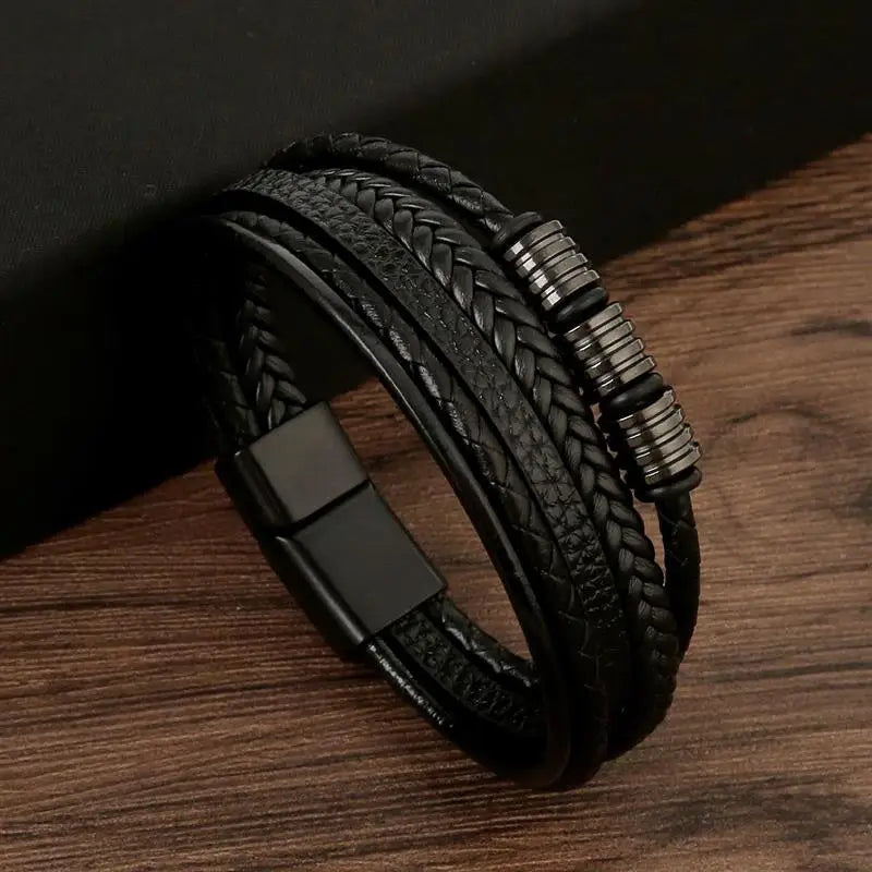 Classic woven leather bracelet