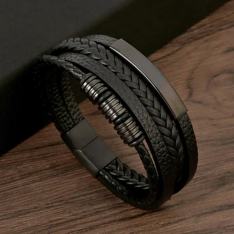 Classic woven leather bracelet